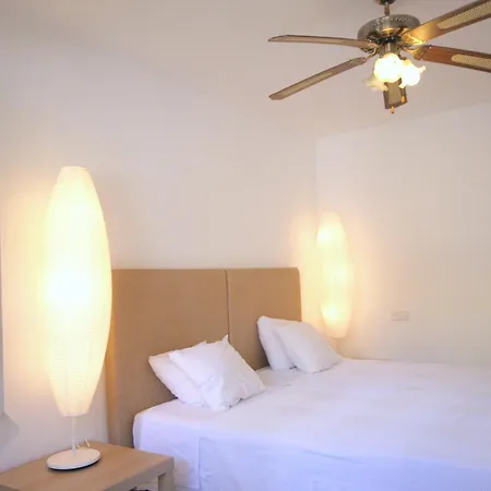 Апартаменты Cortijo La Saleta Banus *