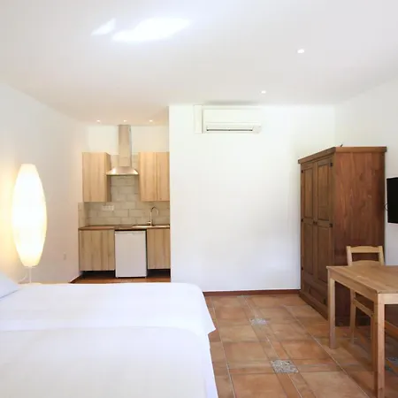 Cortijo La Saleta Banus * Марбелья